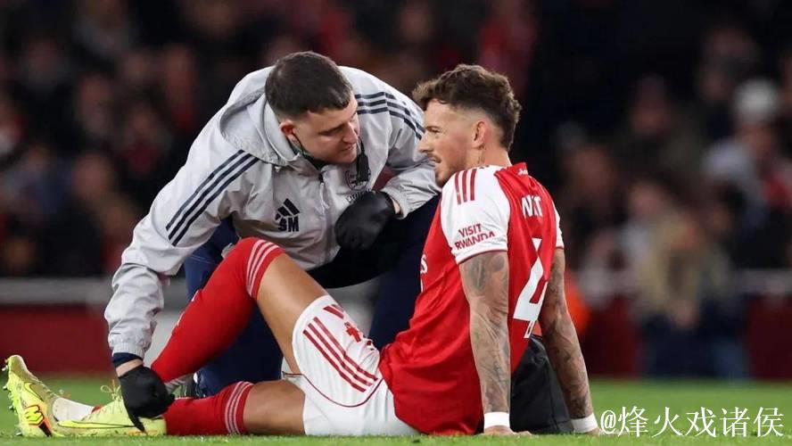 阿森纳再遭重创!后防大将伤停4-6周 一线队仅剩5名后卫 阿森纳再遭重创!后防大将伤停4-6周 一线队仅剩5名后卫